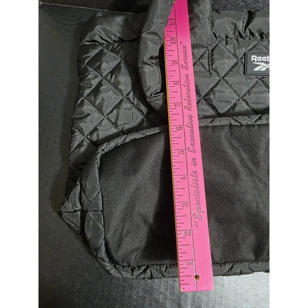 Reebok Puffer Tote‎ Bag Soft Side Black Zip Top Nylon Travel Gym Bag 18x13x6